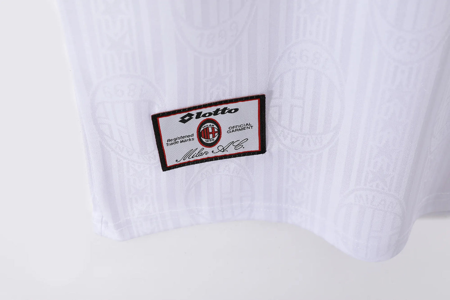 AC Milan Retro Away Jersey 1997/98 – Fan Version