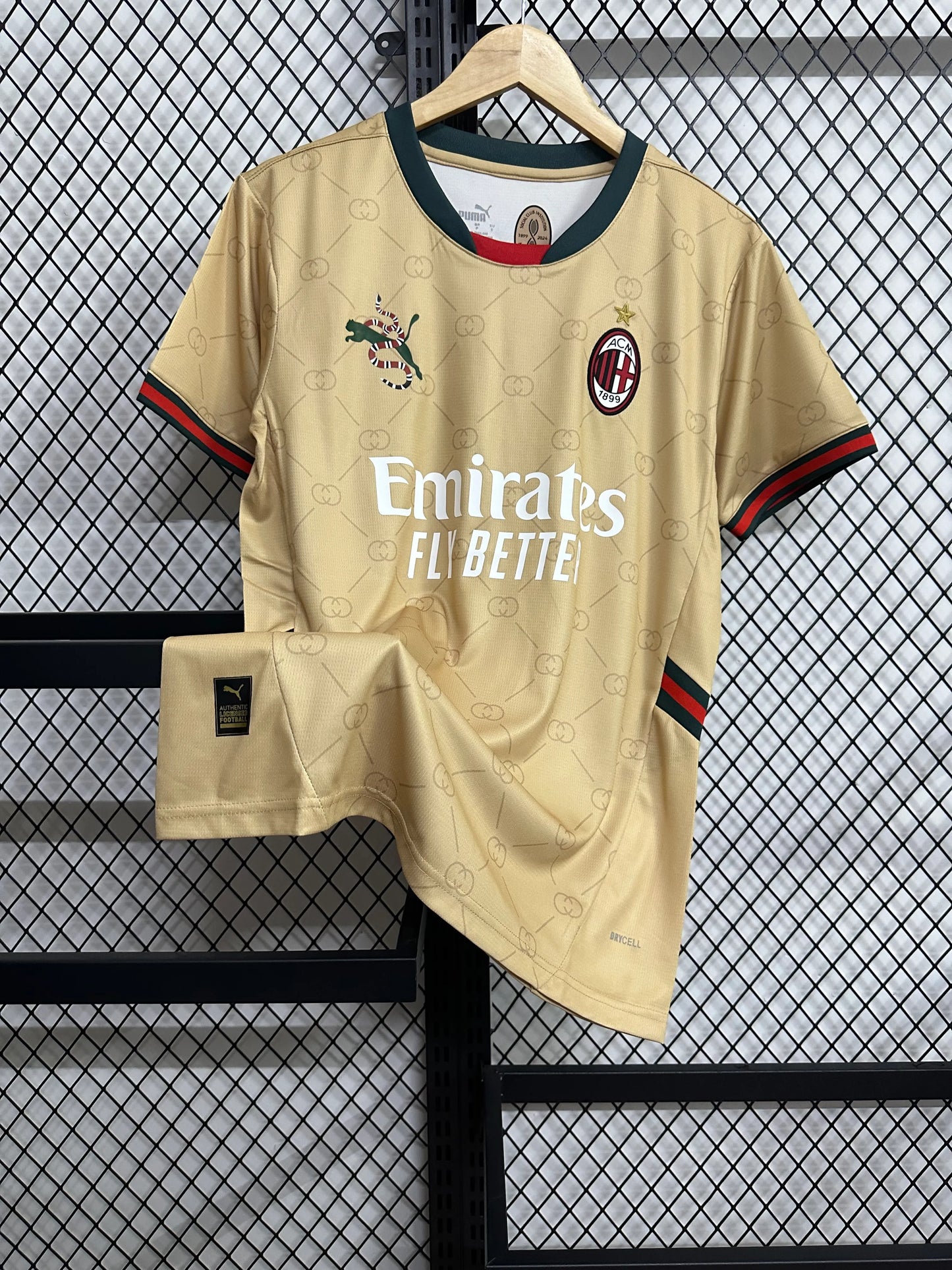 AC Milan x Gucci Concept Jersey – Fan Version