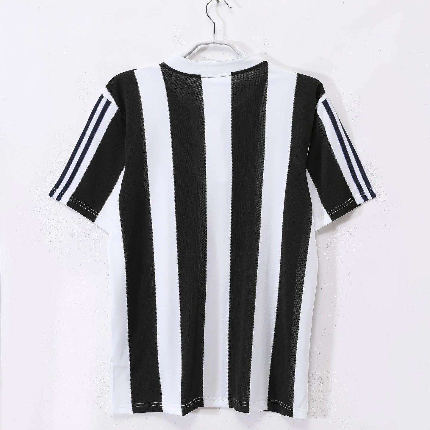 Newcastle United Retro Home Jersey 1995 – Fan Version