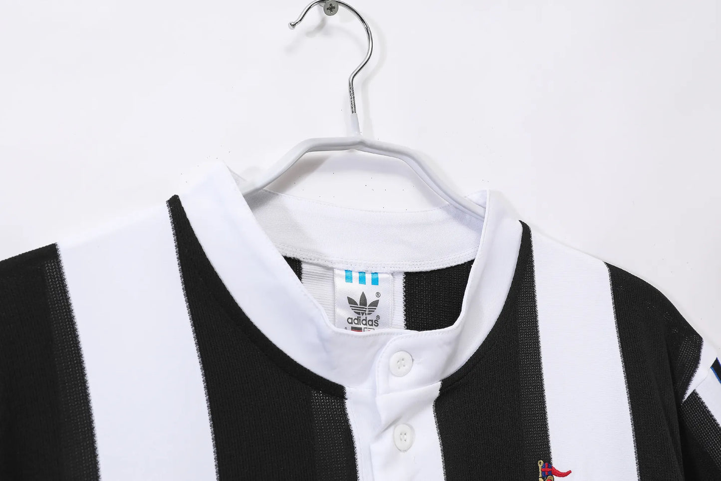 Newcastle United Retro Home Jersey 1995 – Fan Version