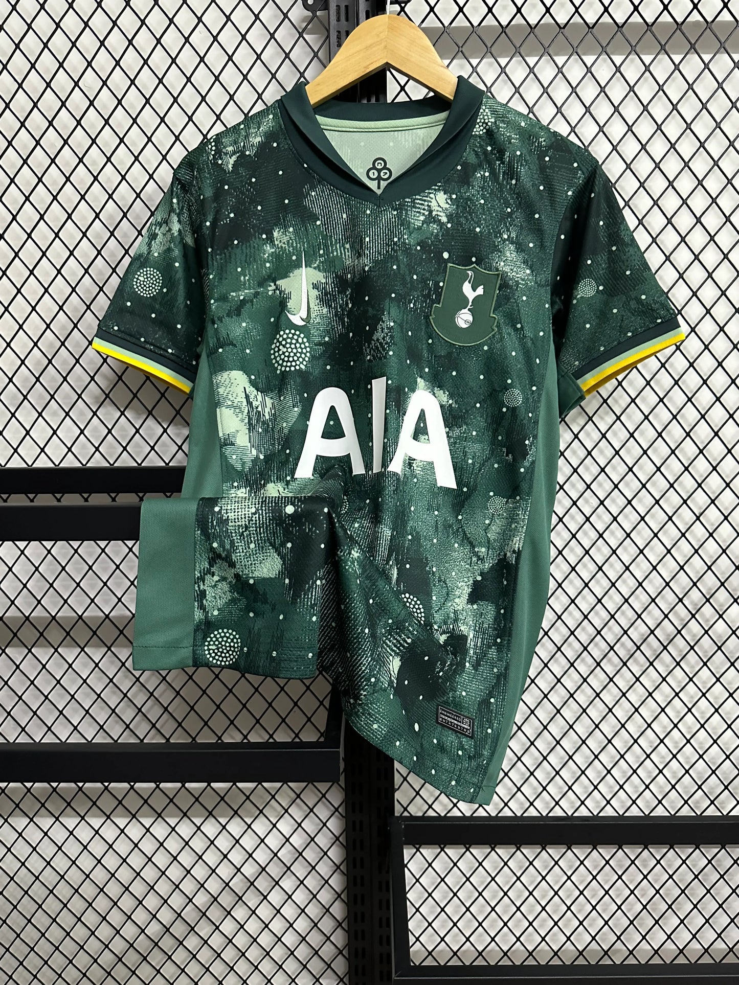 Tottenham Hotspur Third Jersey 2024/25 – Fan Version