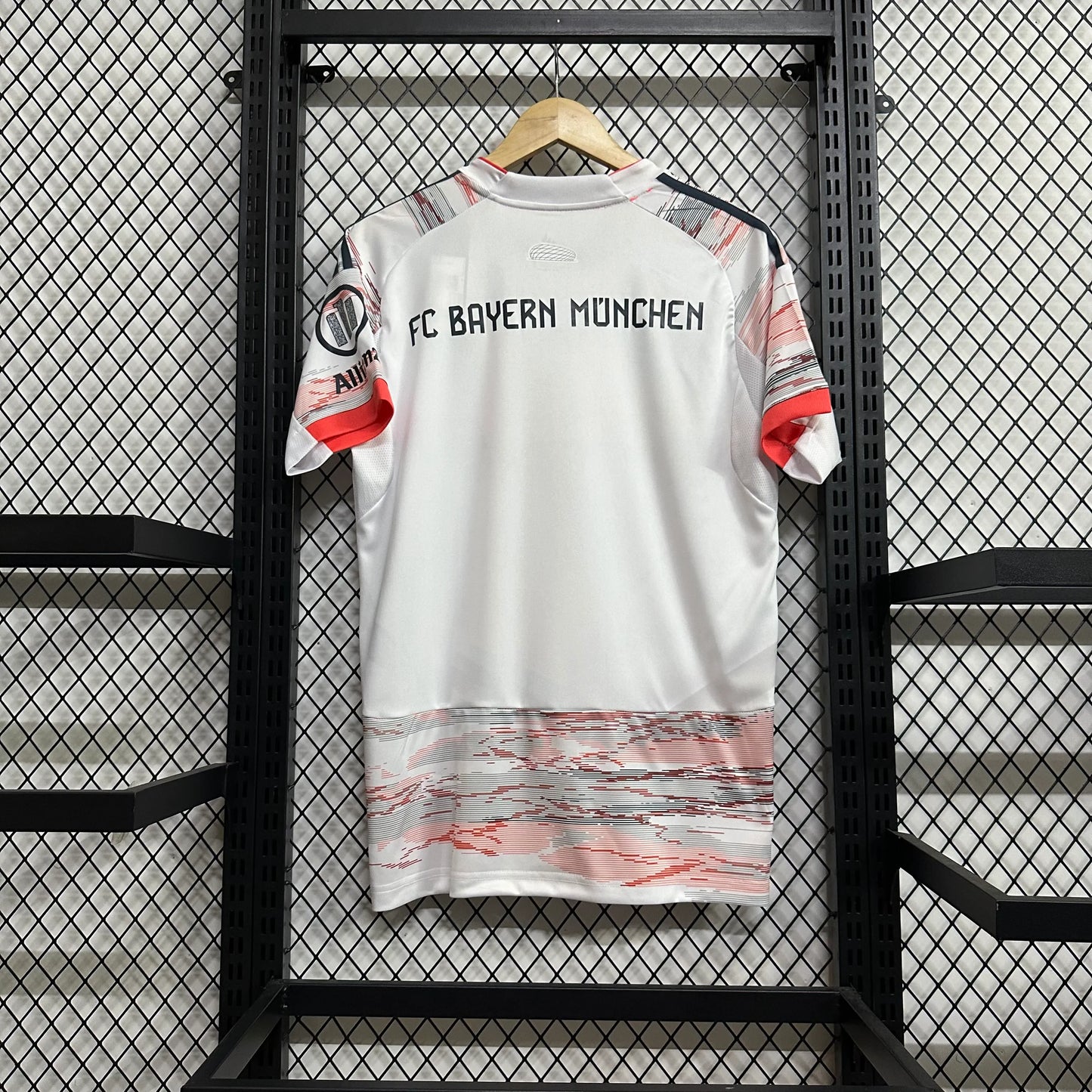 Bayern Munich Away Jersey 2025/26 – Fan Version