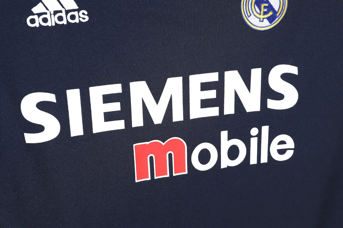 Real Madrid Retro Away Jersey 2004/05 – Fan Version