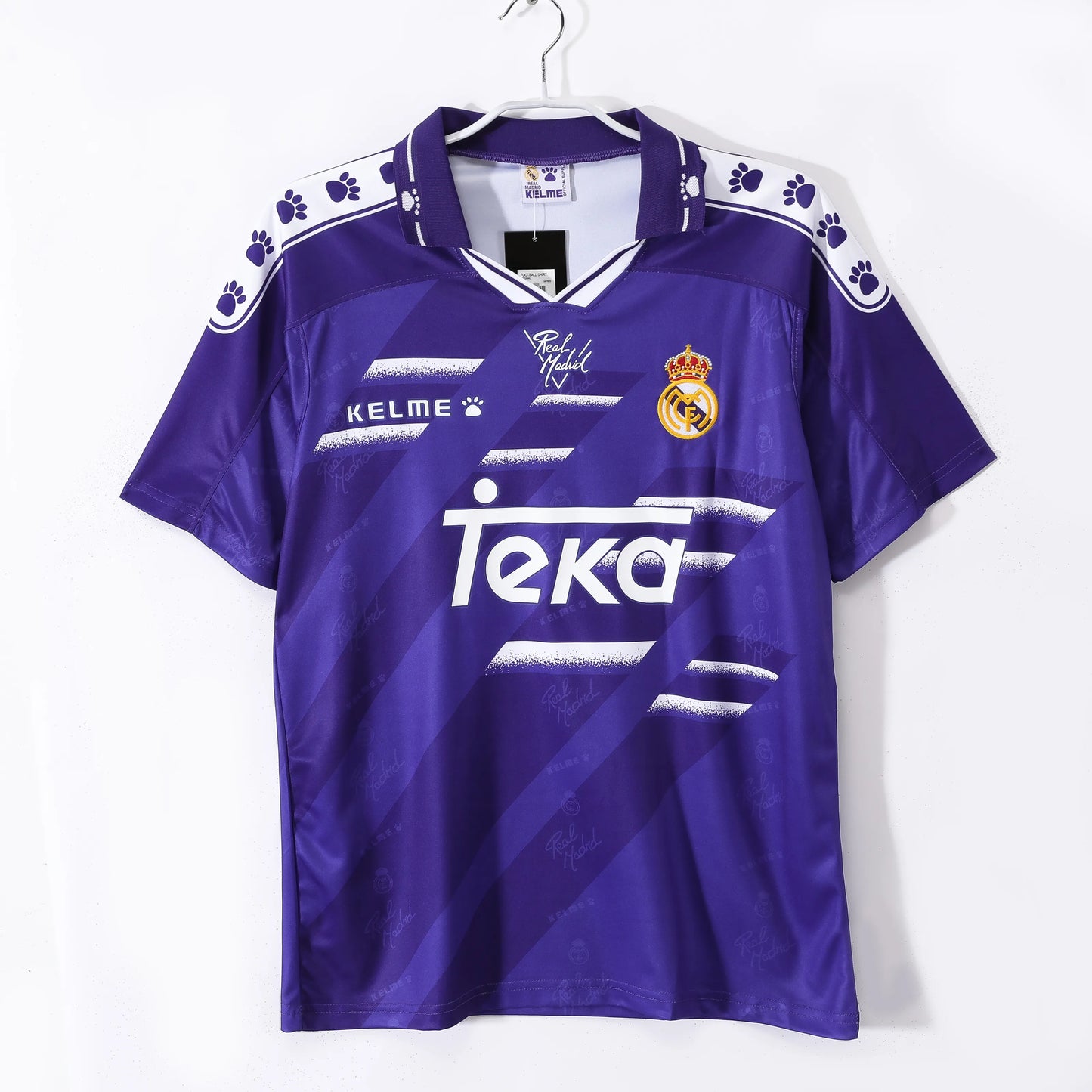 Real Madrid Retro Away Jersey 1996/97 – Fan Version