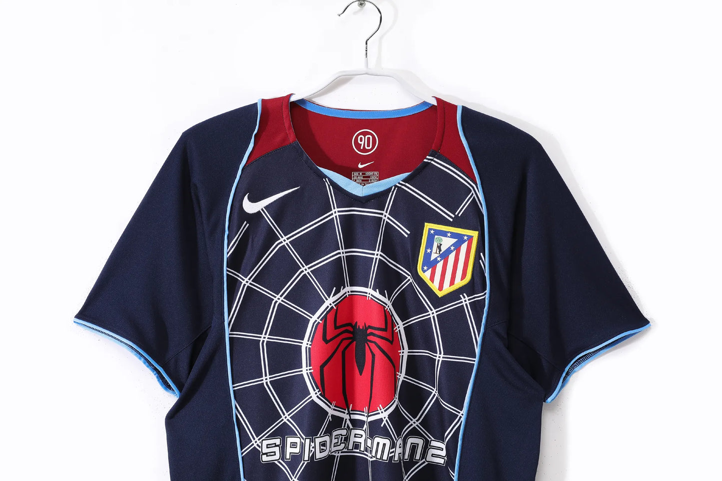 Atlético Madrid Away Retro Jersey 2004/05 – Fan Version