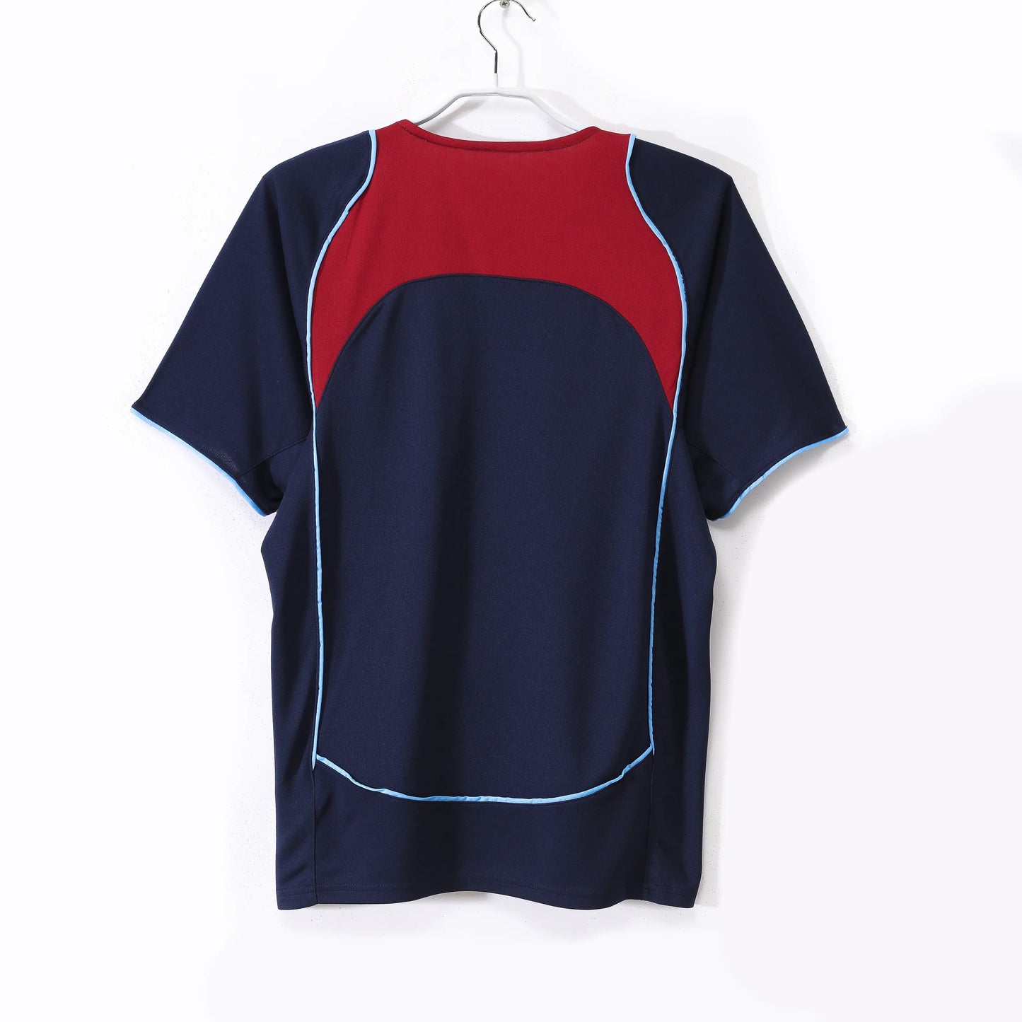 Atlético Madrid Away Retro Jersey 2004/05 – Fan Version