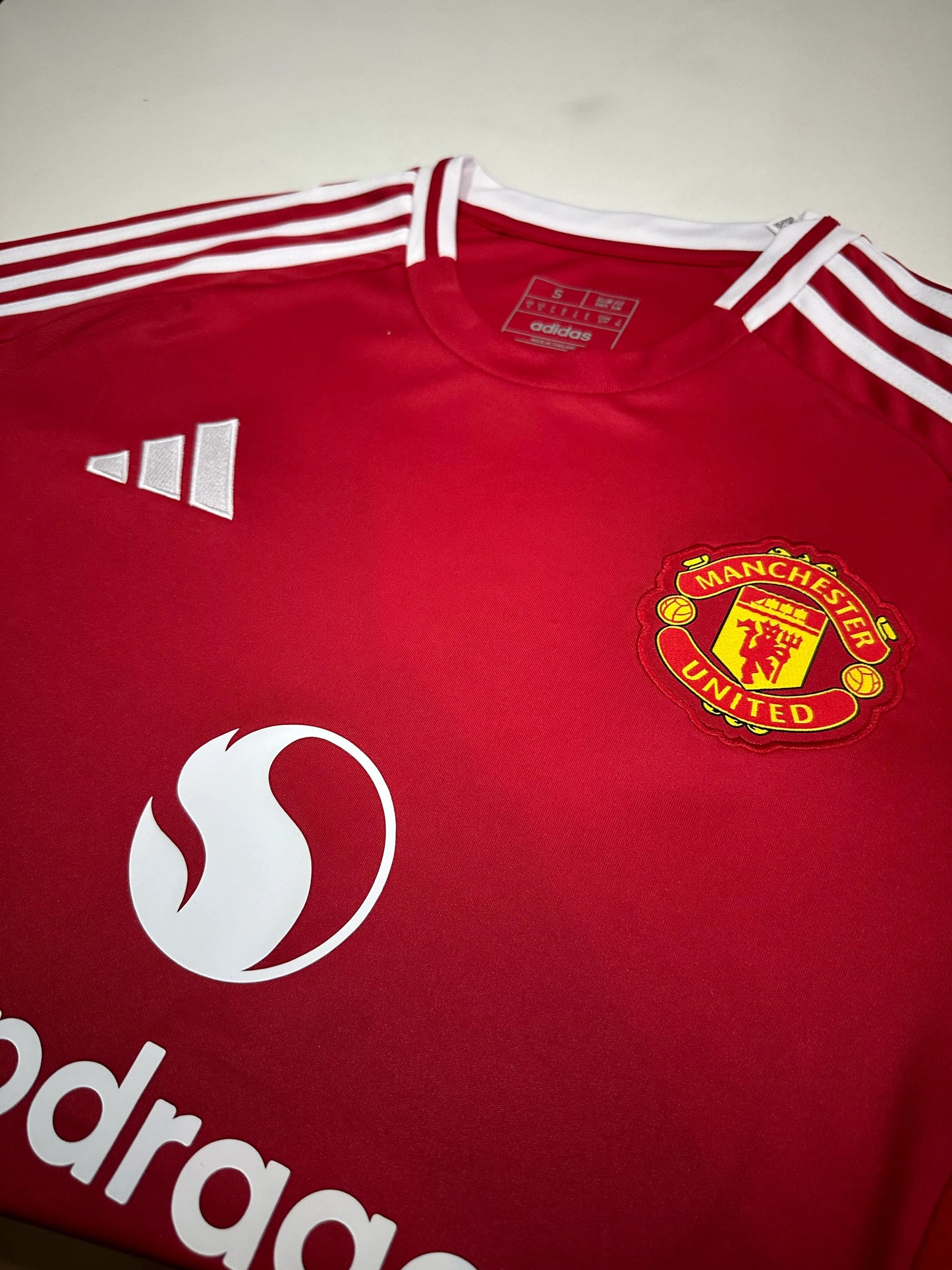 Manchester United Home Jersey 2024/25 – Fan Version