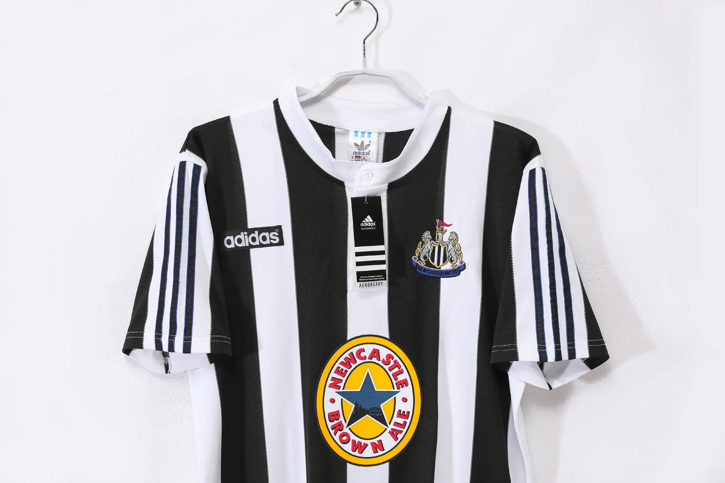 Newcastle United Retro Home Jersey 1995 – Fan Version