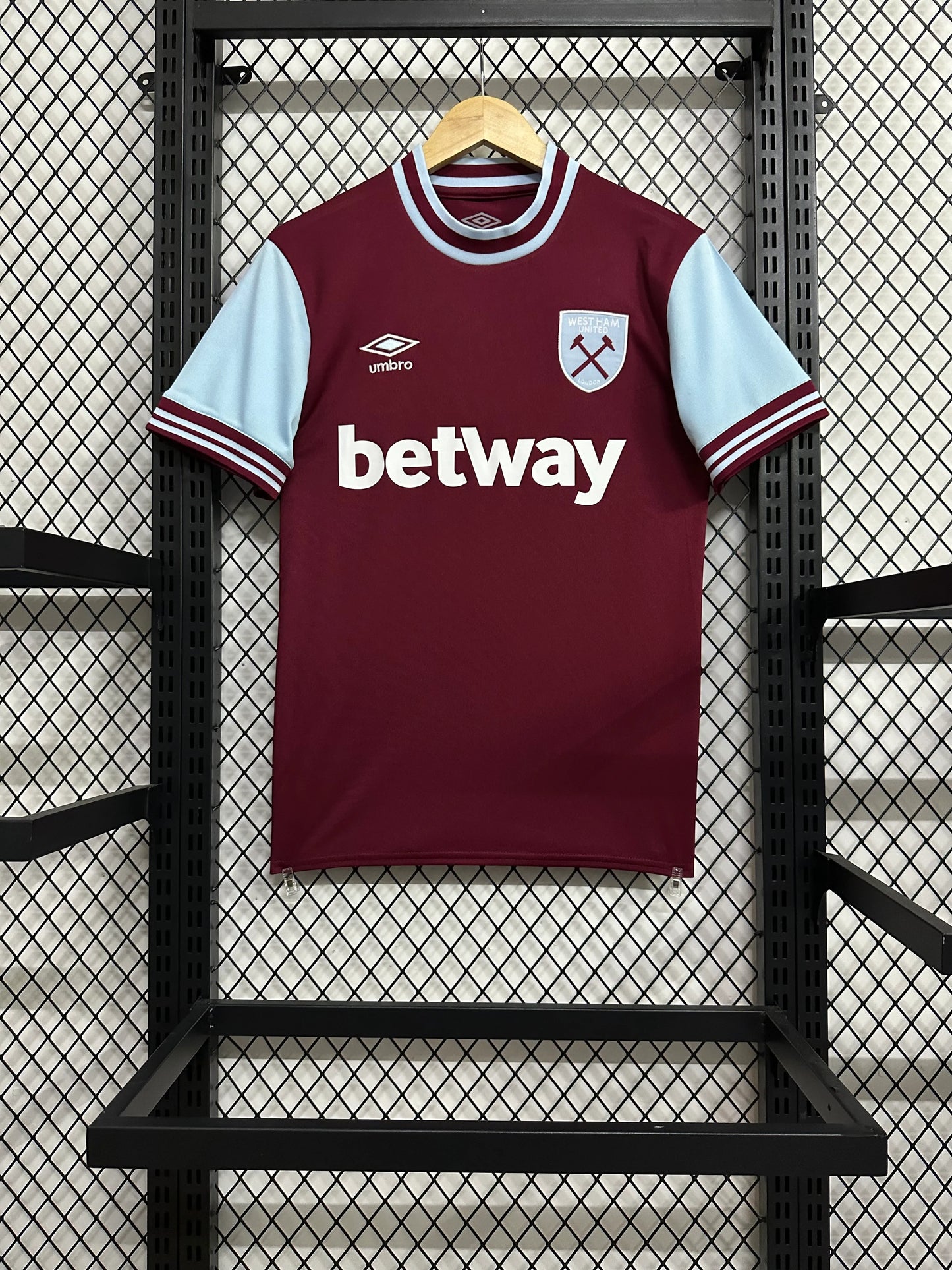 West Ham Home Jersey 2024/25 – Fan Version