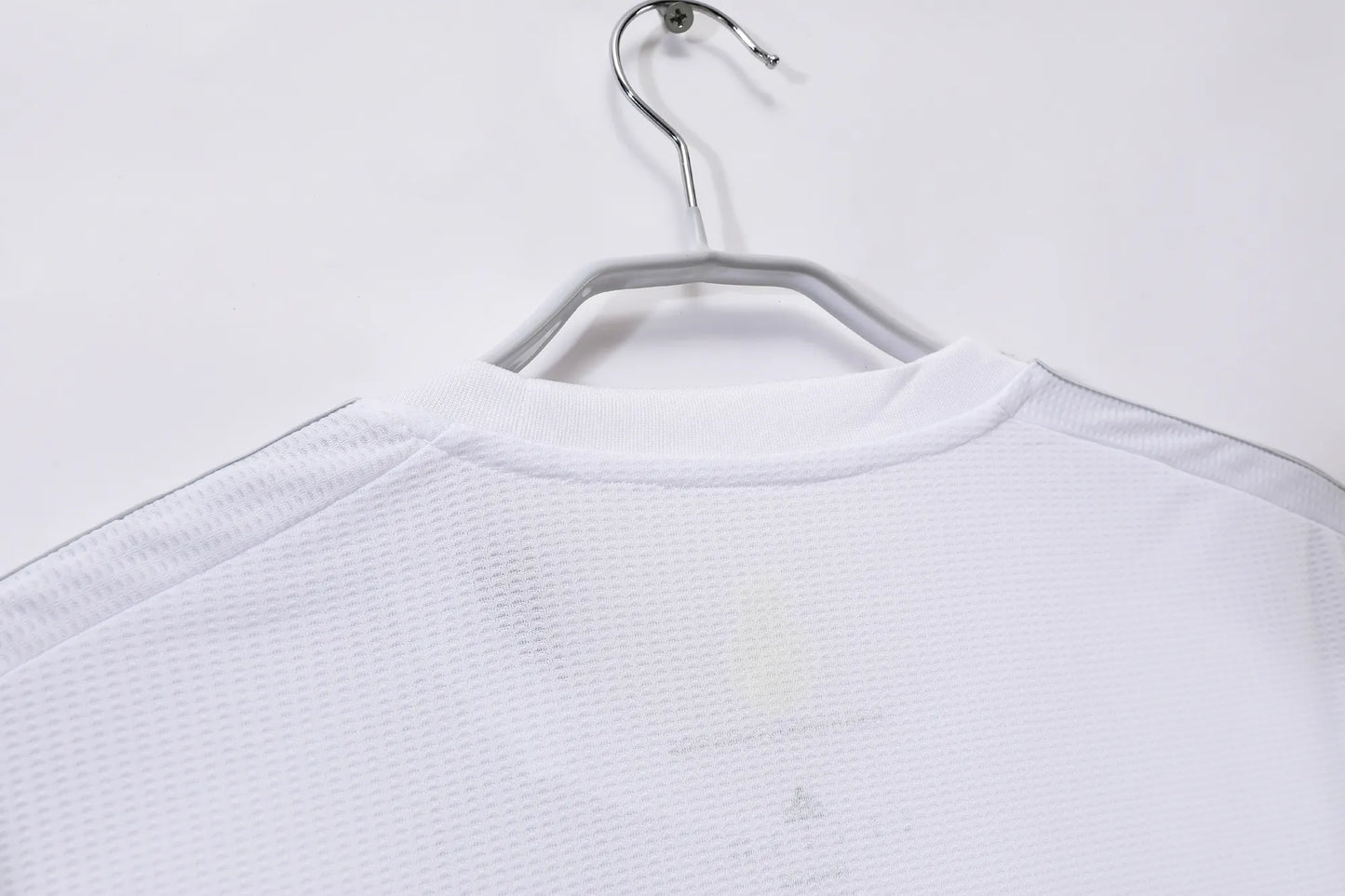 Real Madrid Retro Home Jersey 2015/16 – Fan Version